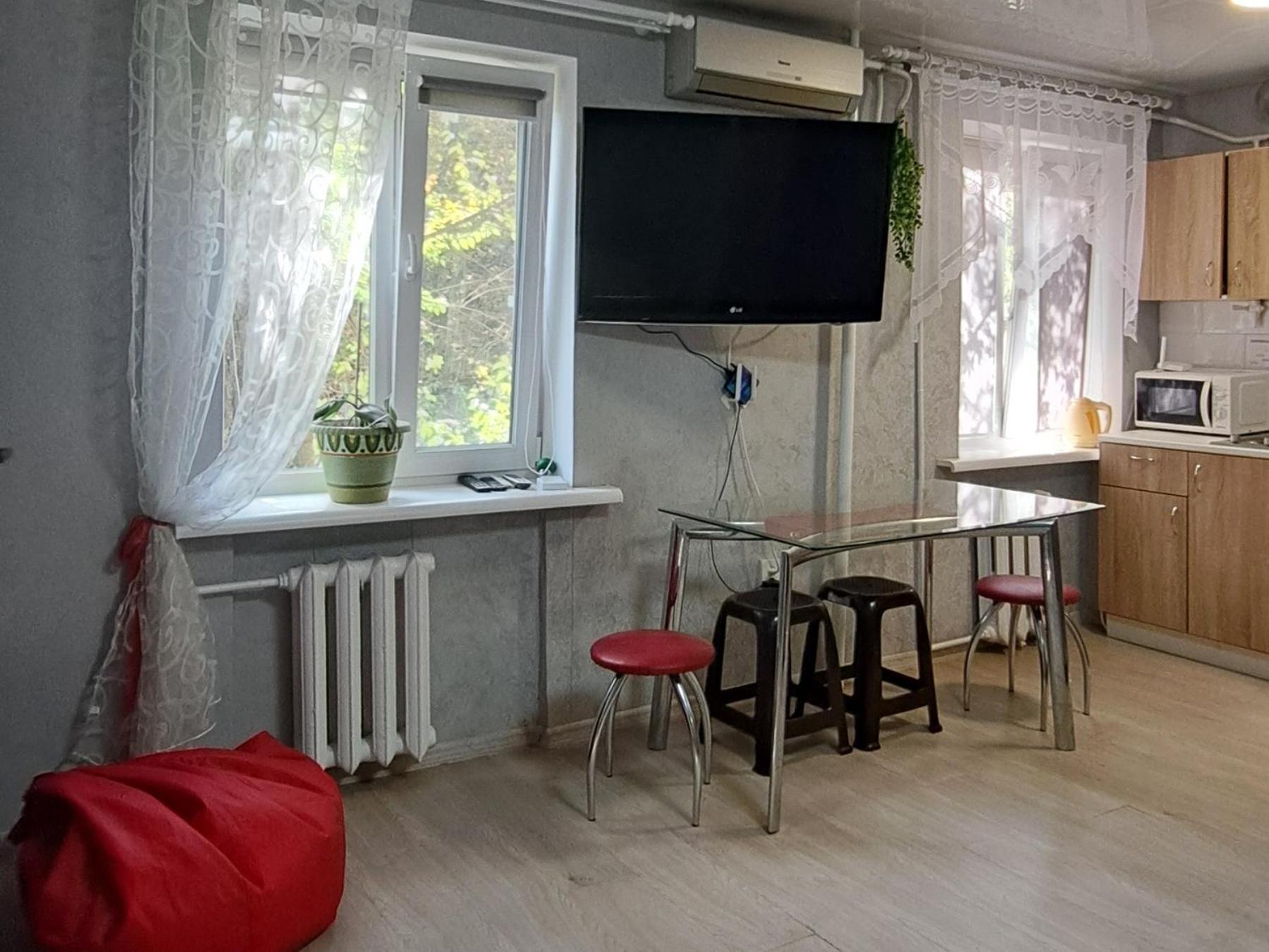 Студия 2 Комнаты В Центре Города Krivói Rog Exterior foto
